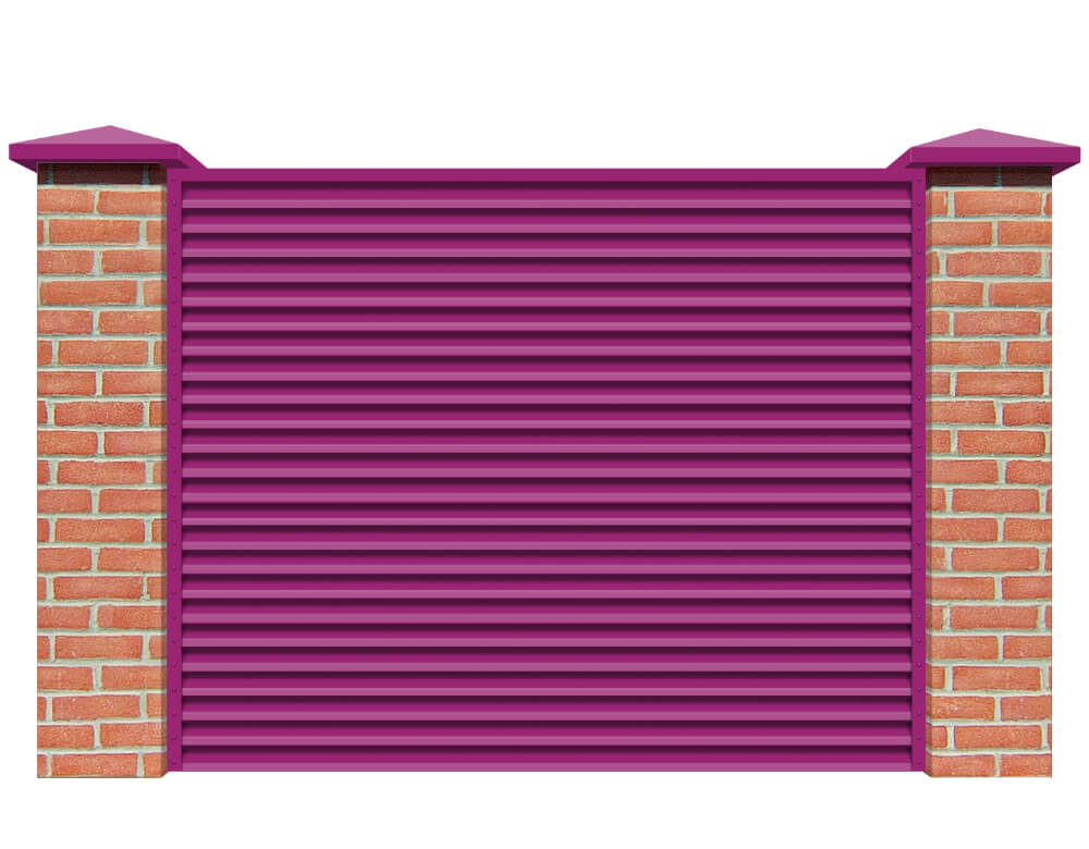Секция забора жалюзи из ламелей Жалюзи ЭКО-Z RAL4006 Пурпурный с кирпичными столбами анфас